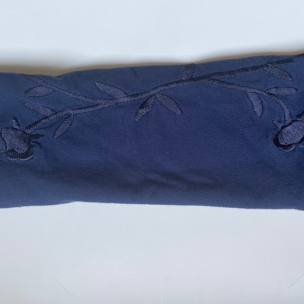 Lucky Brand 100% Cotton Wrap with Embroidery Design on Back and Sleeves - Picture 4 of 5